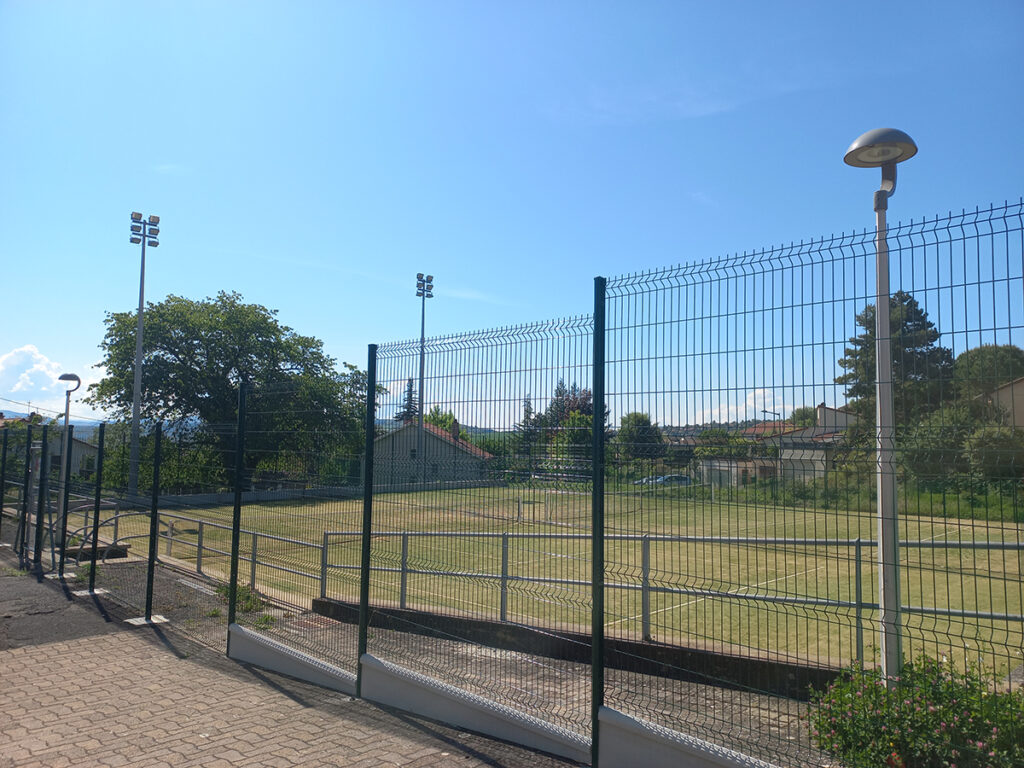 Terrains de tennis extérieurs